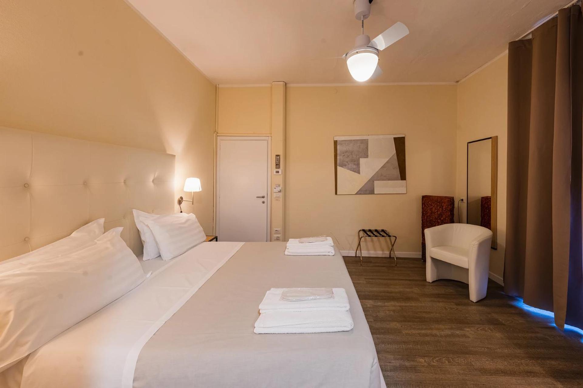 Hotel Il Perlo เบลลาโจ ภายนอก รูปภาพ