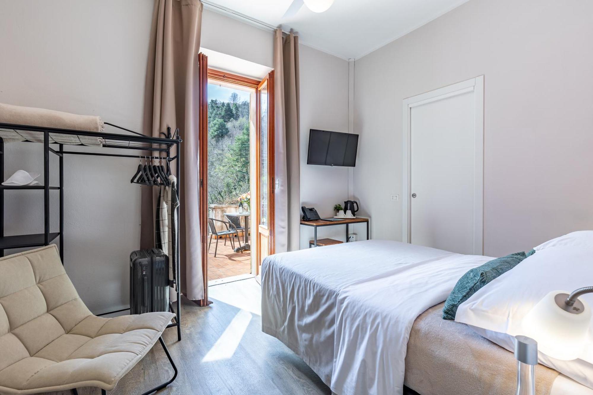 Hotel Il Perlo เบลลาโจ ภายนอก รูปภาพ