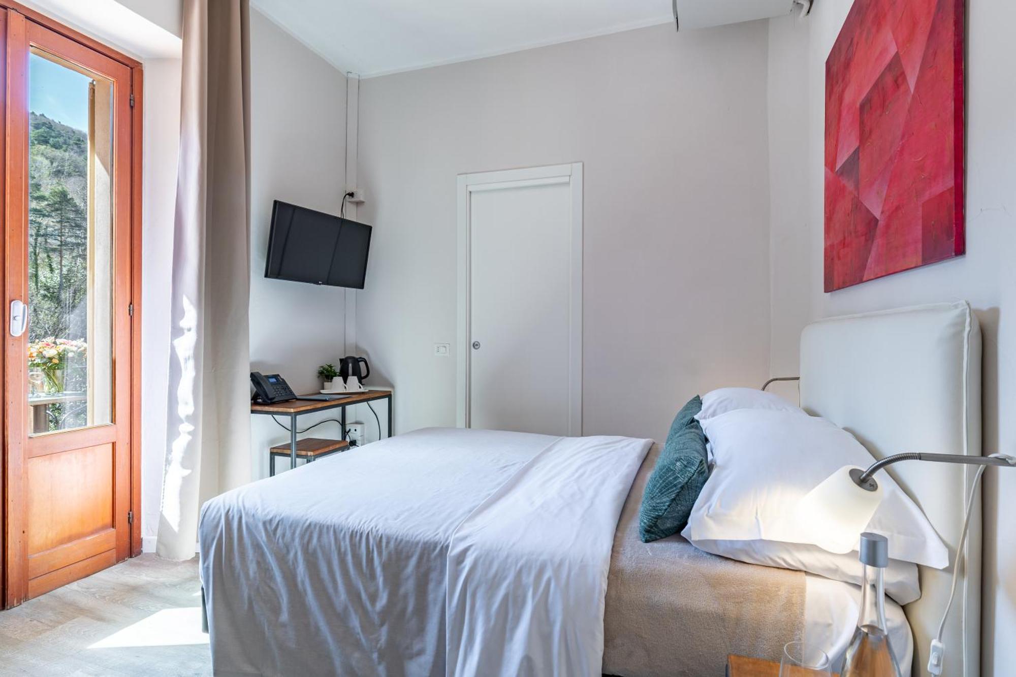 Hotel Il Perlo เบลลาโจ ภายนอก รูปภาพ